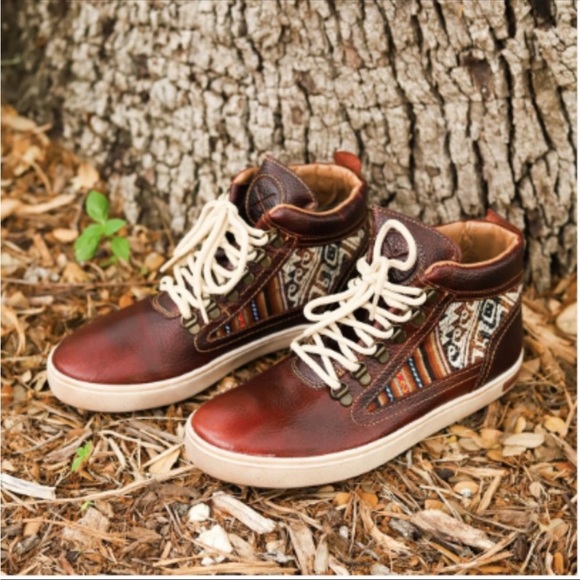 Inkkas Brown Leather Camping Boots - Picture 5 of 15